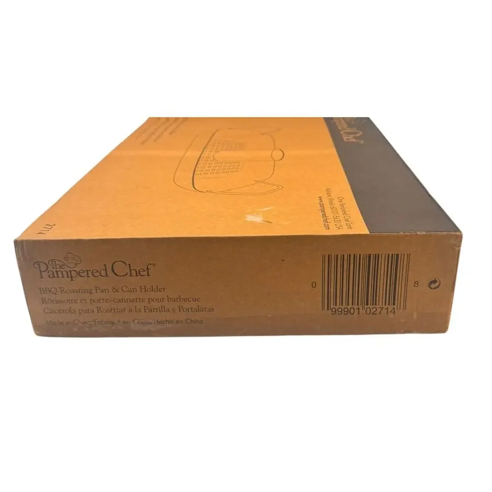 New PAMPERED CHEF BBQ ROASTING PAN AND CAN HOLDER # 2714 NIB NOS RETIRED
